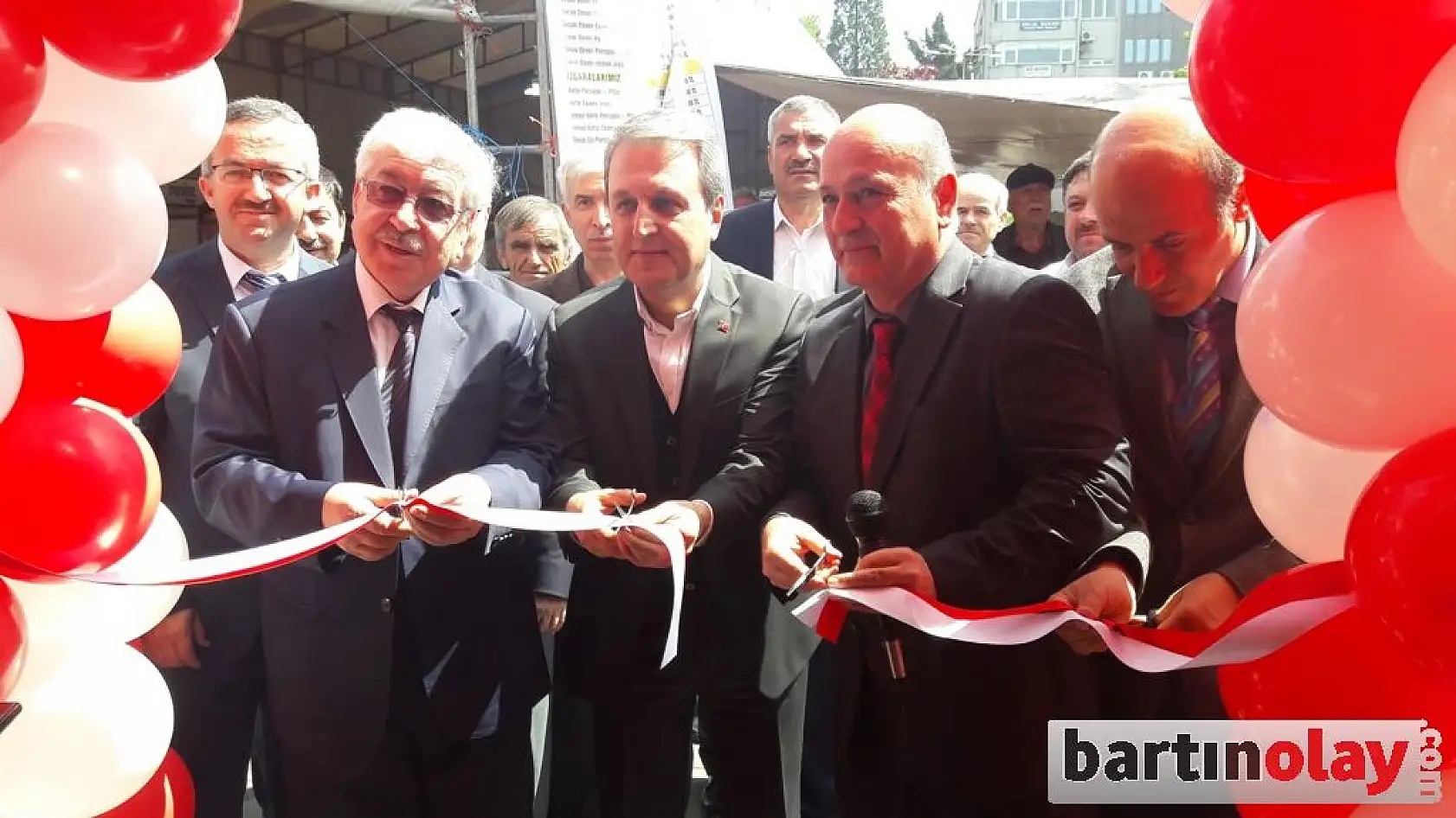 Geleneksel Hayır Çarşısı Açıldı