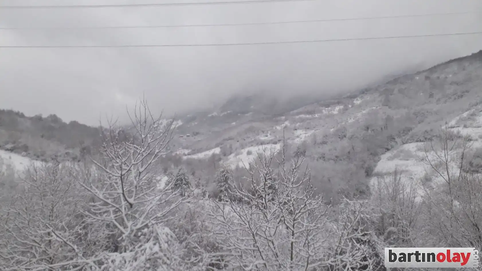 Hasankadı beyaz örtü ile kaplandı