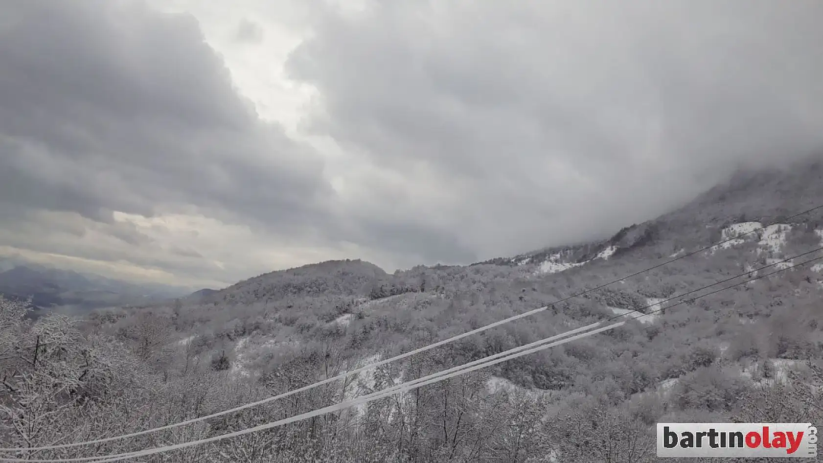 Hasankadı beyaz örtü ile kaplandı