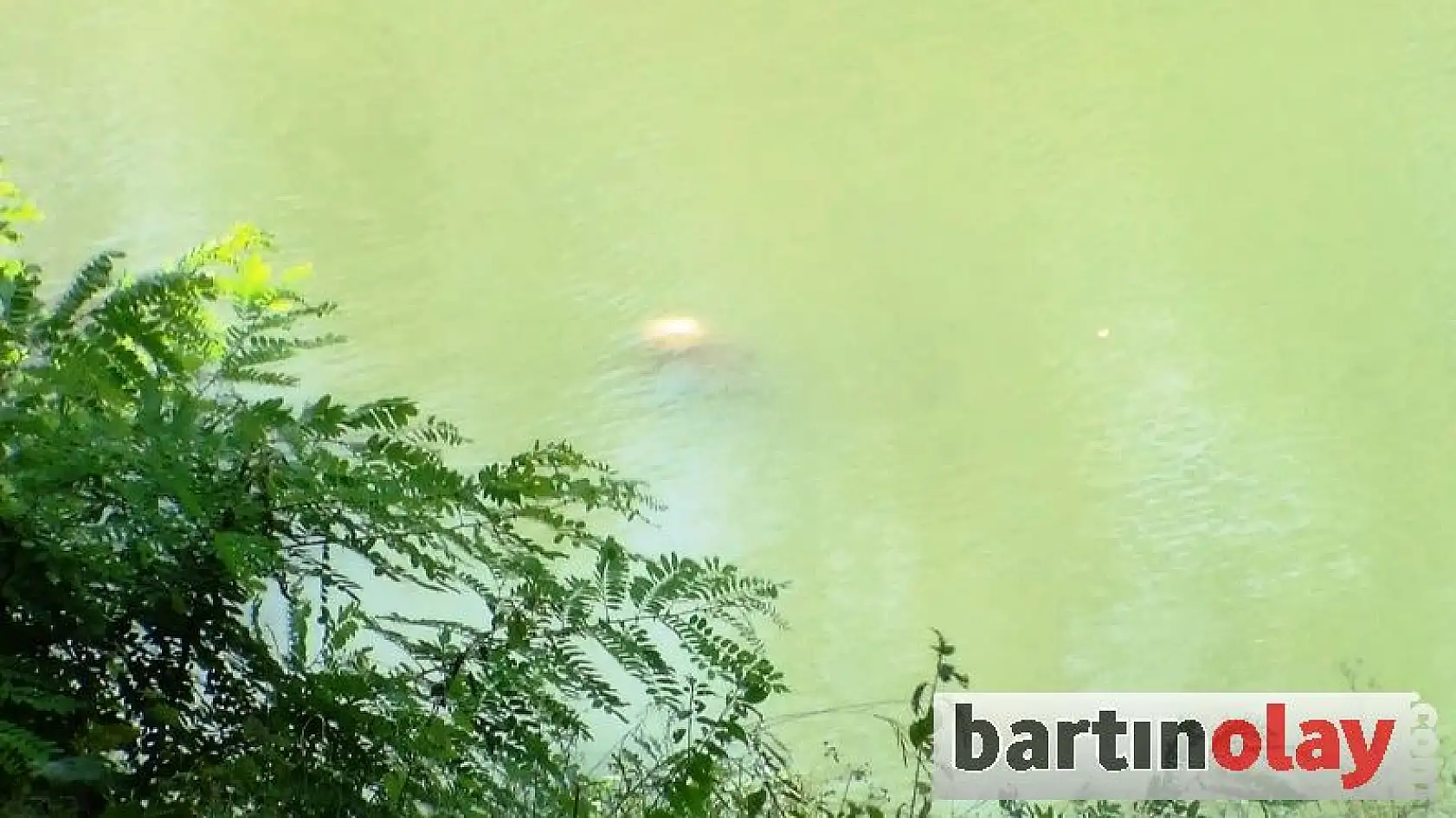 Irmakta ceset bulundu!