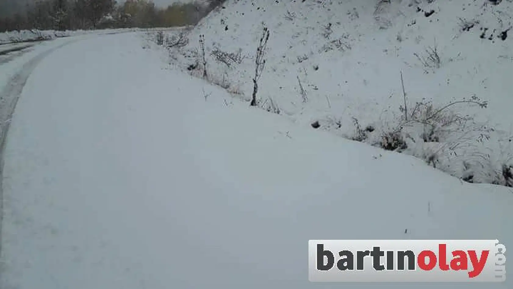 Kar nedeniyle o köyde yollar kapandı