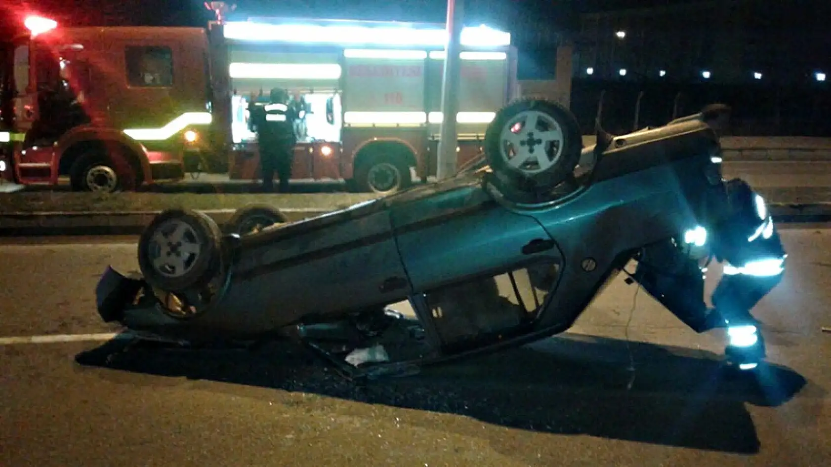 Kontrolden çıkarak takla ttı