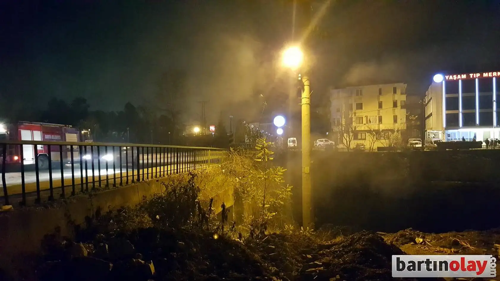 Köprü altında dumanı hesaba katmadı