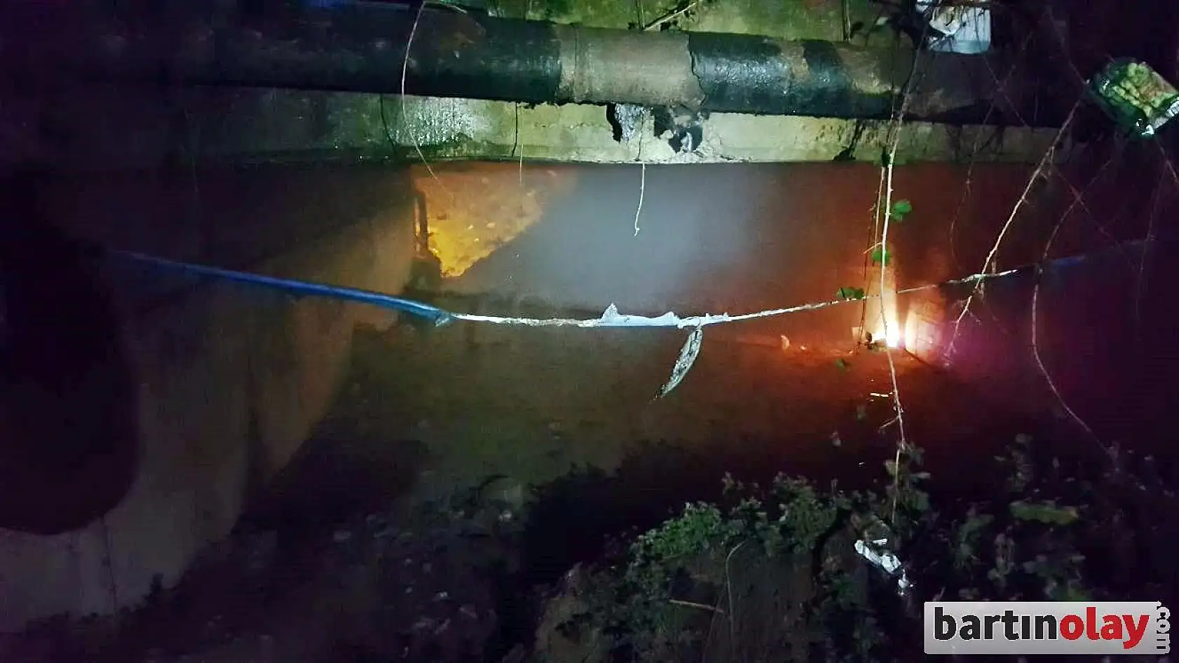 Köprü altında dumanı hesaba katmadı