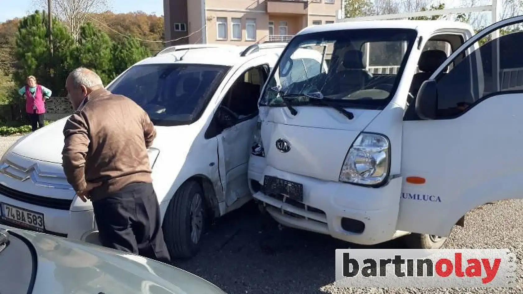 Öğle vaktinde 2 kaza birden