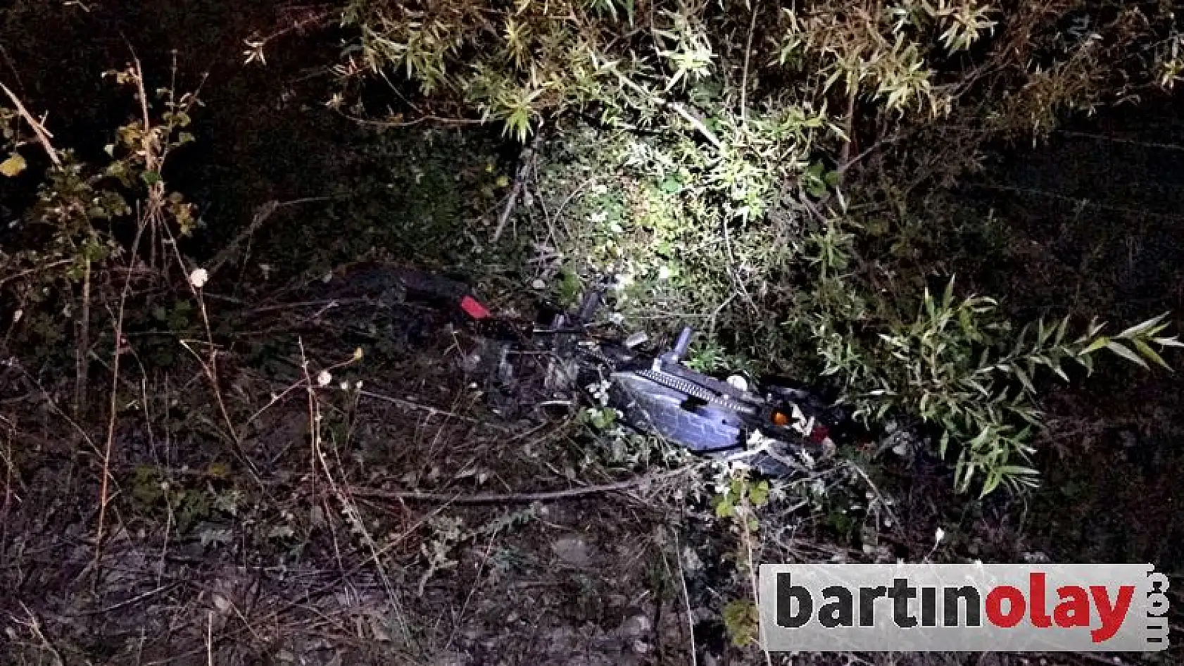 Otomobil ile motosiklet çarpıştı, 1 yaralı