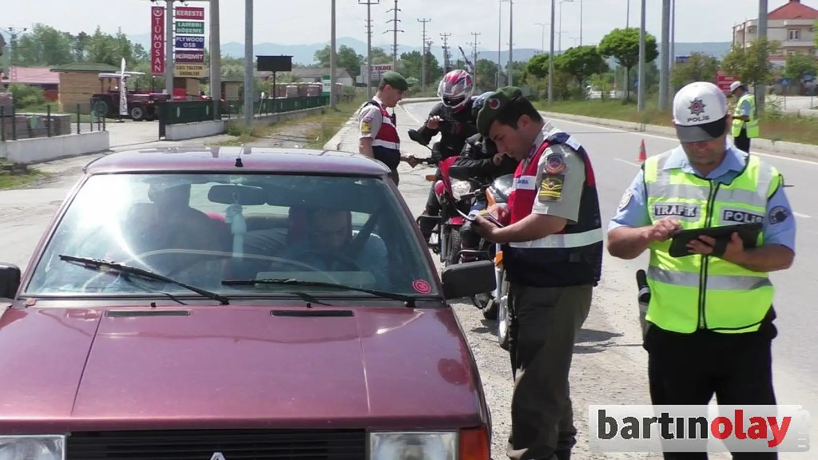 Polis ve jandarmadan ortak uygulama