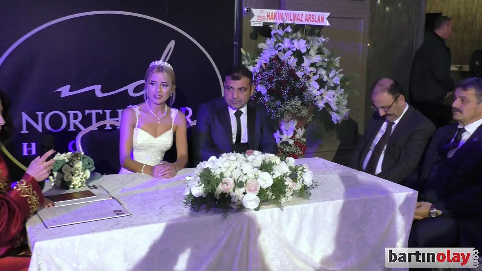 Protokol bu düğünde buluştu