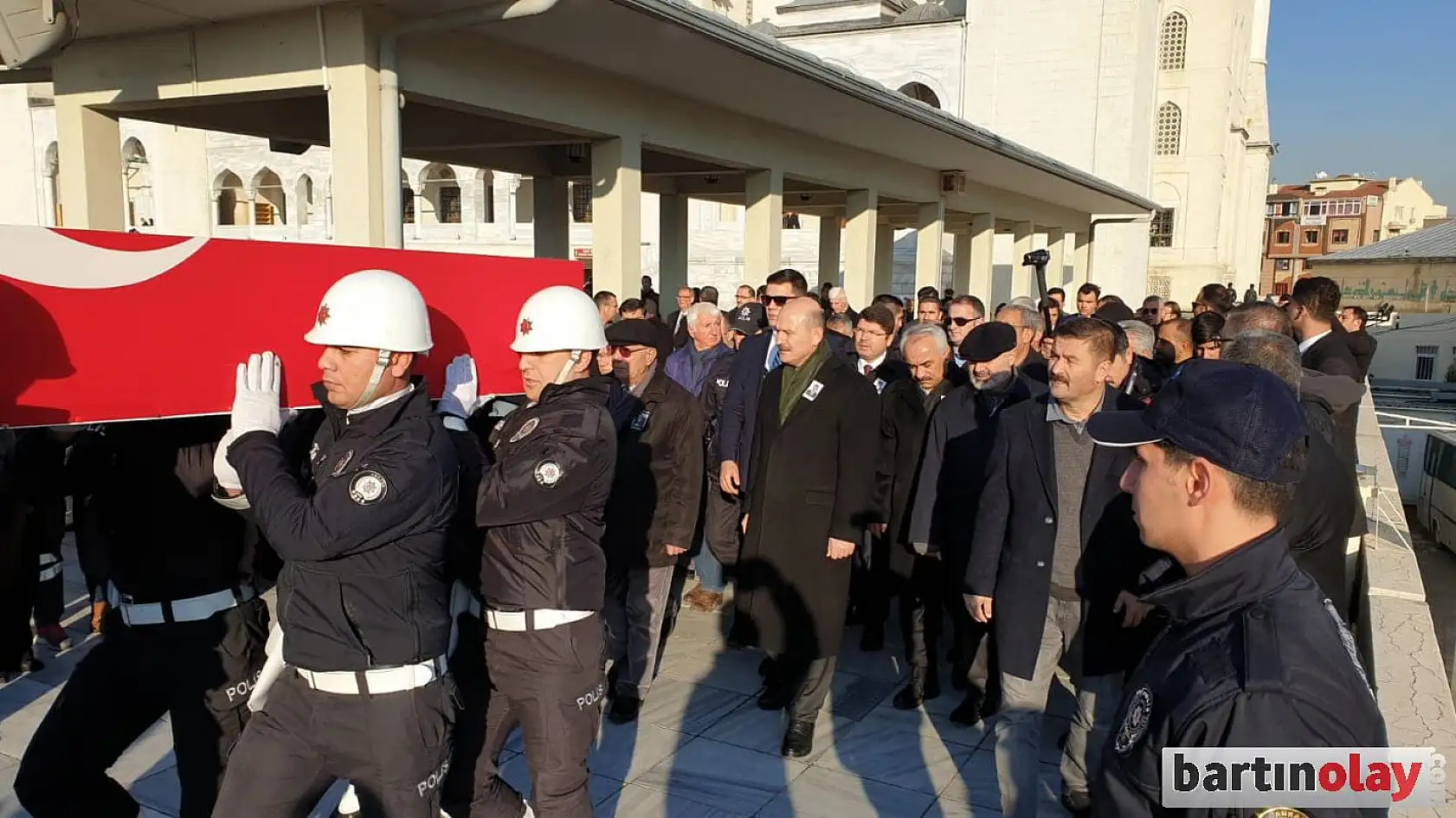 Vali Yardımcısı son yolculuğuna uğurlandı