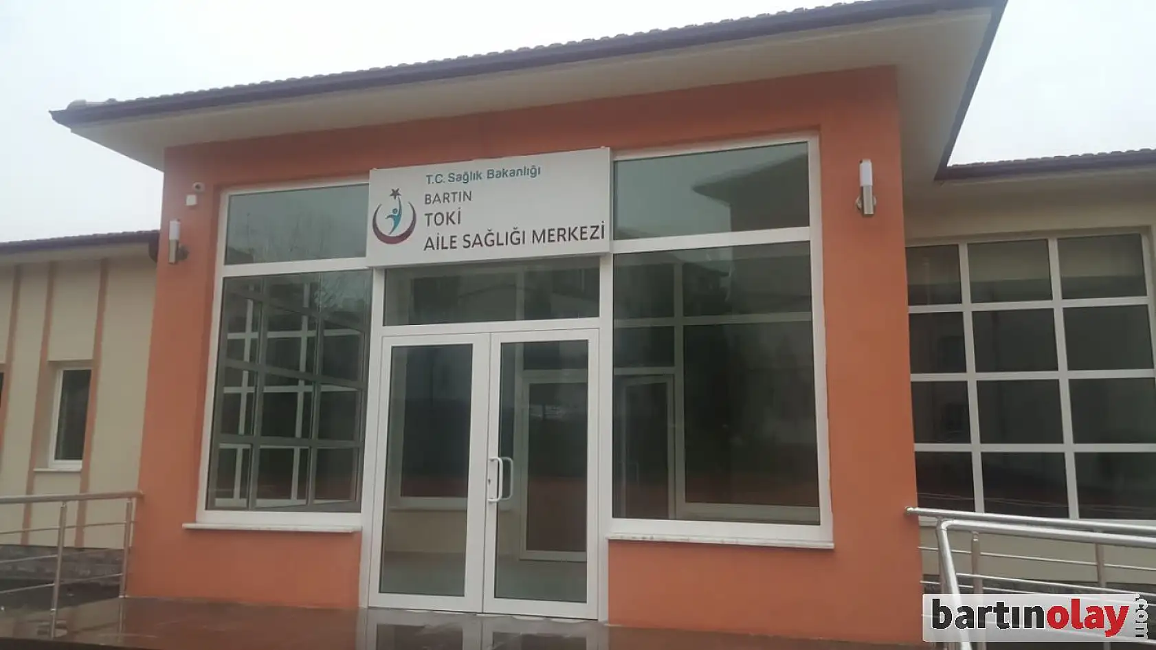 Yeni yapılan sağlık merkezini ne hale getirdiler