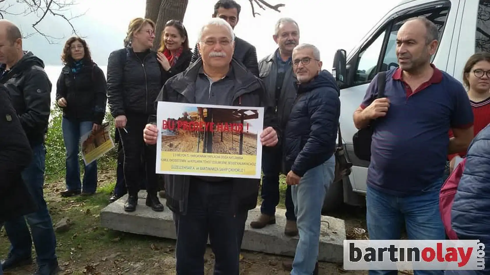 Yürüyüş yolu değil ucube