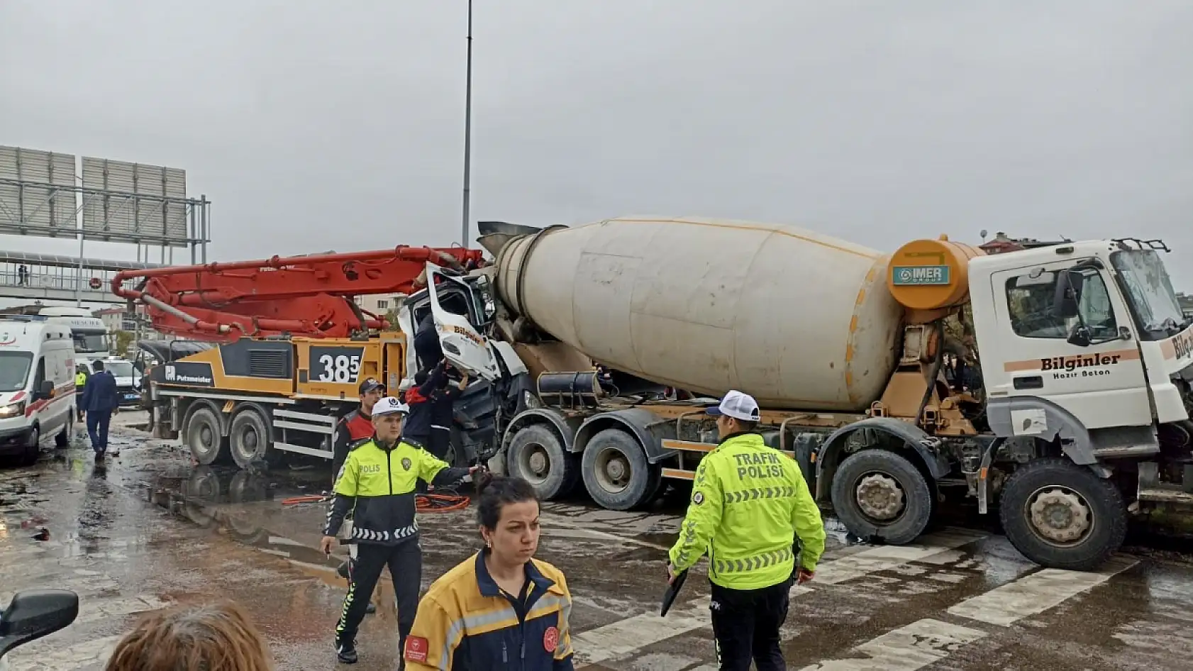 Bartın'da feci zincirleme kaza