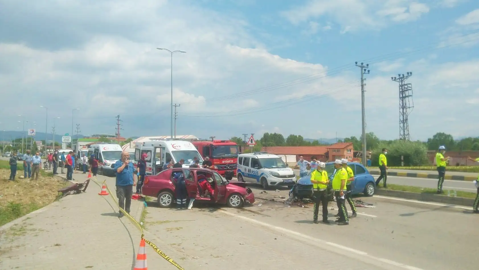 Terminal yolunda feci kaza