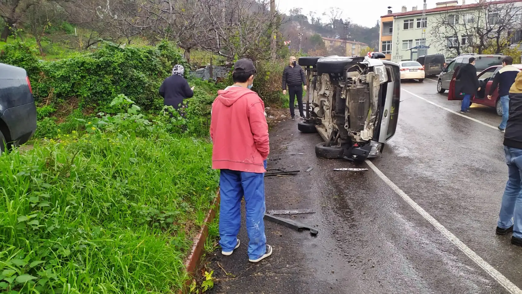 Amasra girişinde kaza