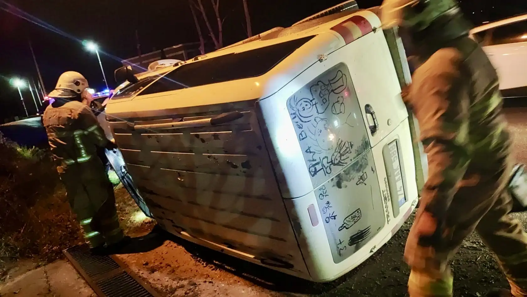 Çocuk sürücü kaza yaptı