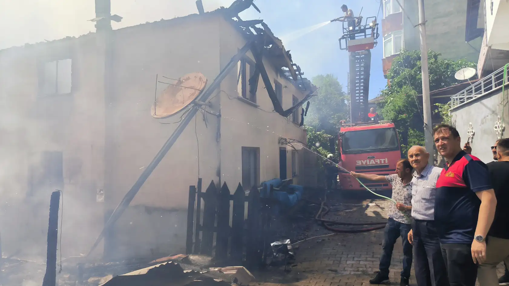 Kozcağız'da korkutan yangın