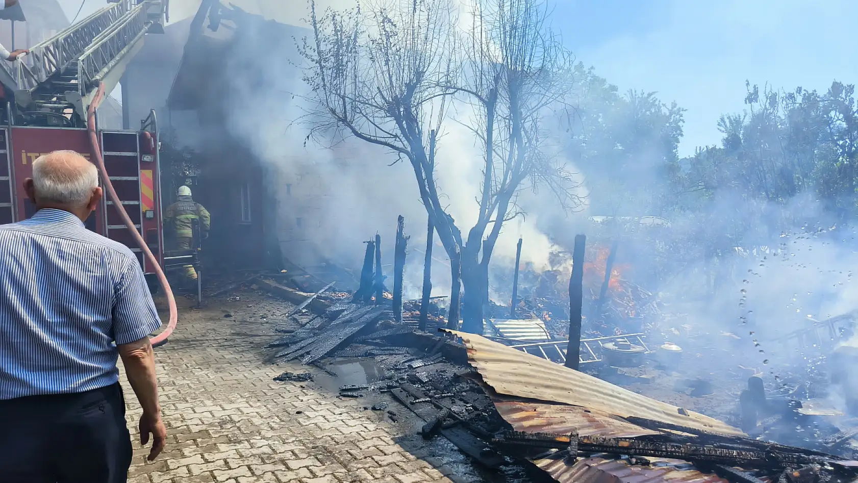 Kozcağız'da korkutan yangın