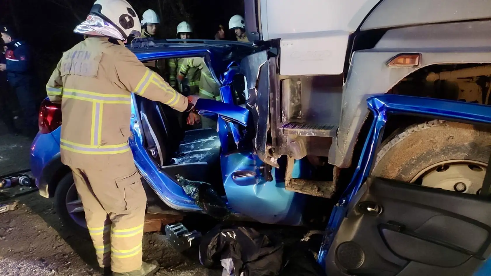 Bartın'da feci kazada 5 kişi öldü