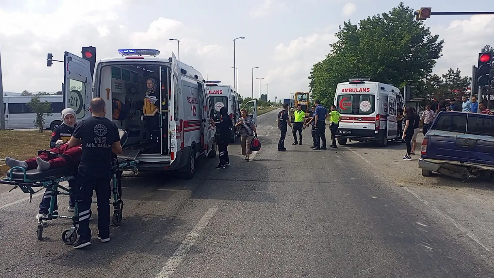 Bartın ekibi Çaycuma'da kaza yaptı