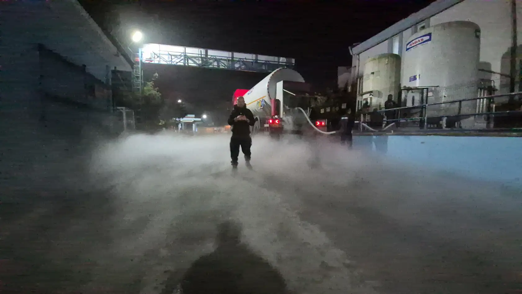 Hastane önünde hareketli dakikalar