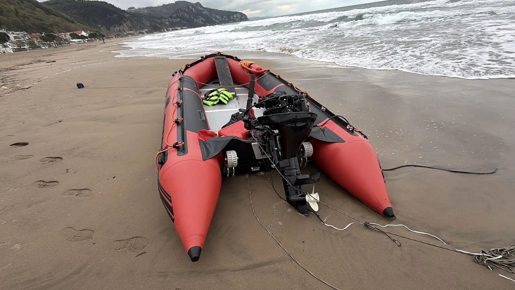 İnkumu sahilinde can pazarı