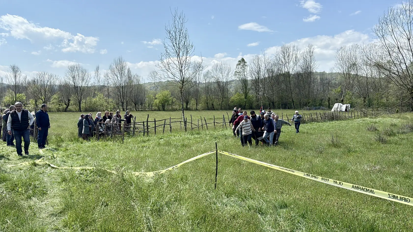Budadığı ağaçta ölü bulundu