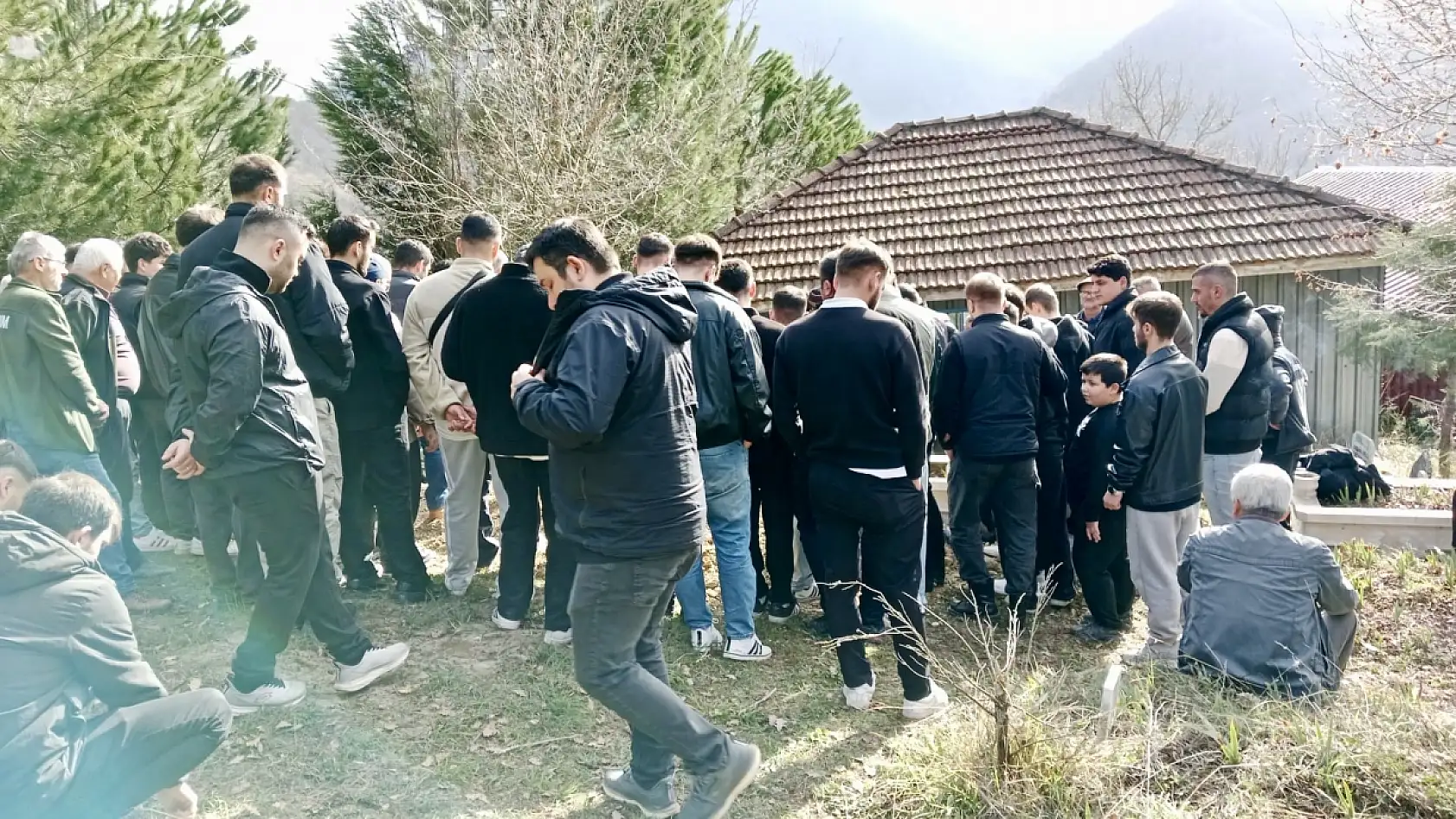 Karı Koca Toprağa Verildi