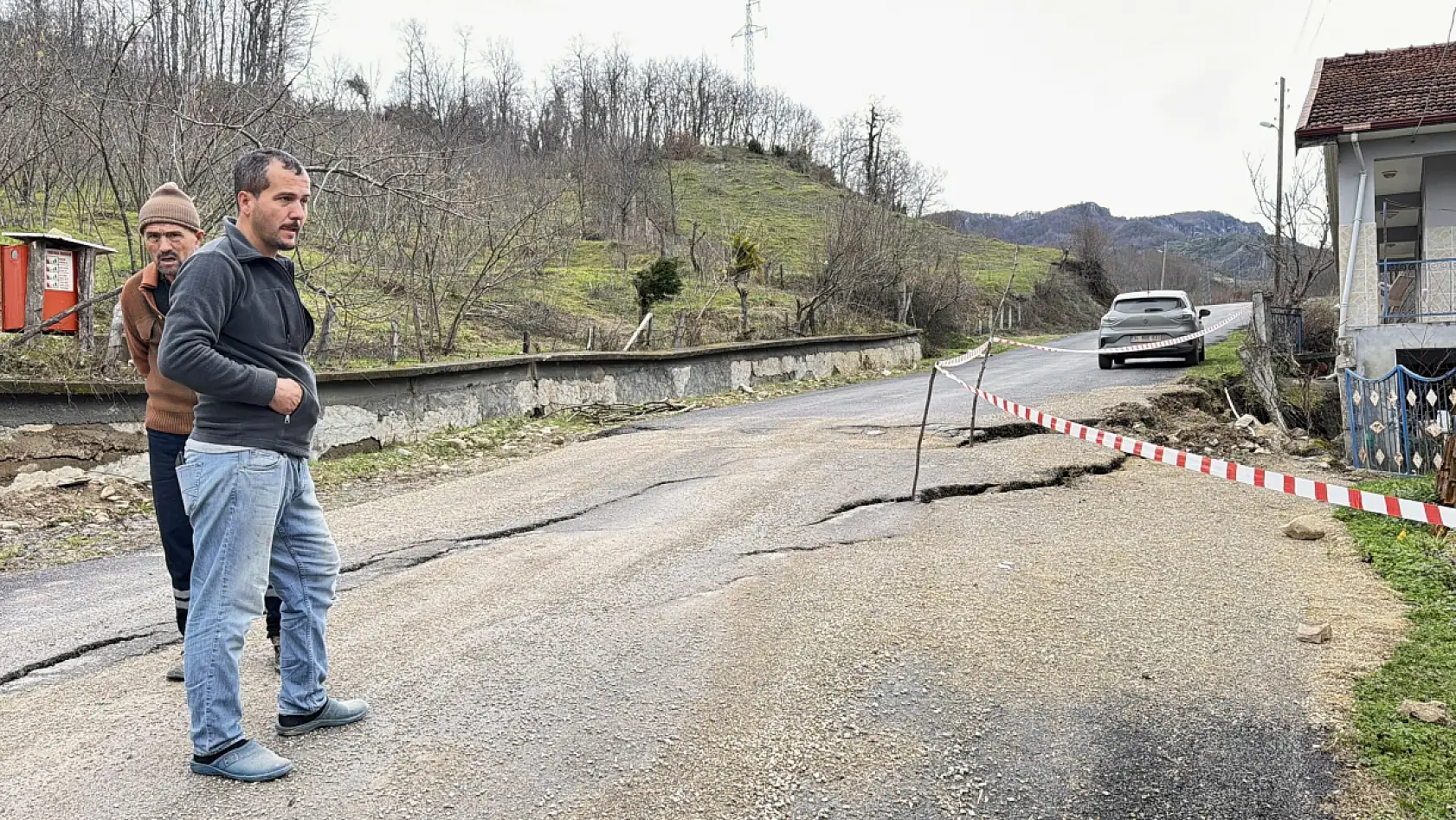 Köyde tedirgin bekleyiş