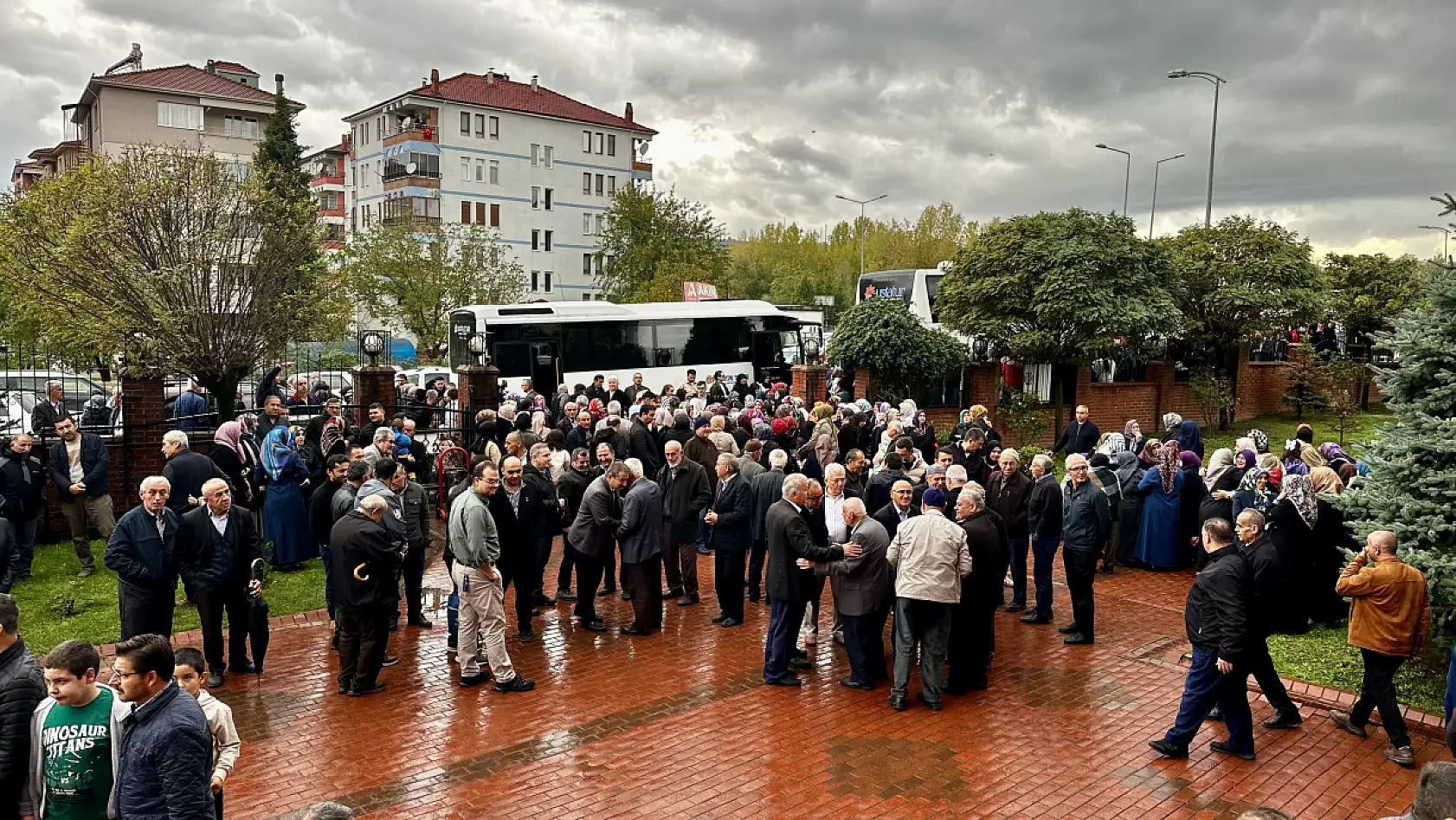 Bartın'da umre kafilesi dualarla uğurlandı