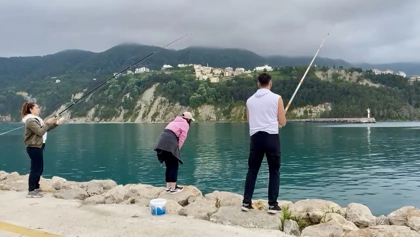 Haberi duyan sahile koştu