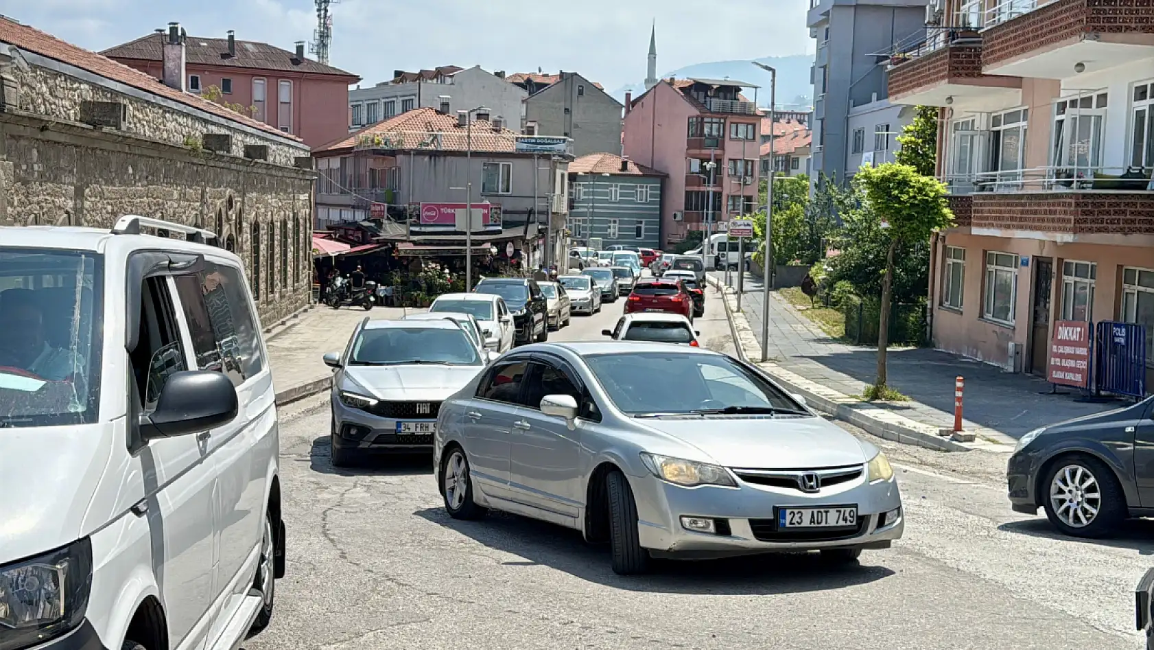 Yüz bine yakın ziyaretçi akın etti