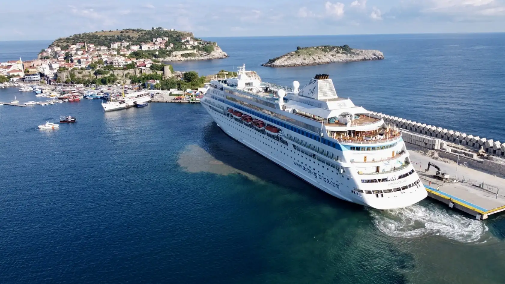 Ziyaretçi akınına uğradı