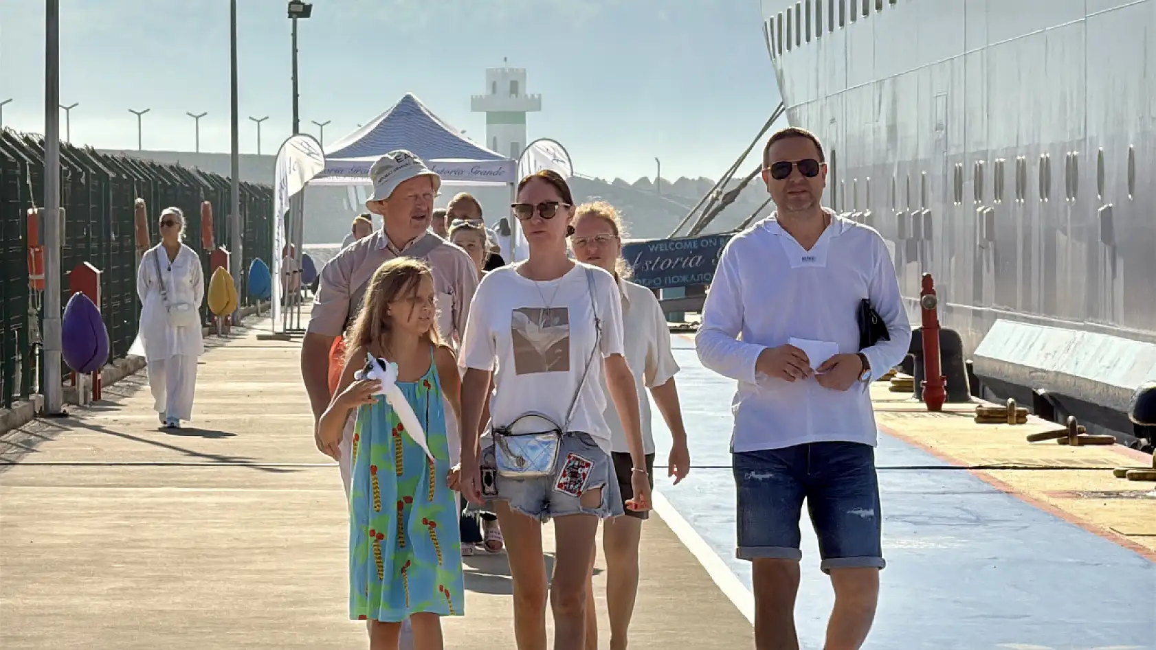 Rekoru kırdı, konfetiyle karşılandı