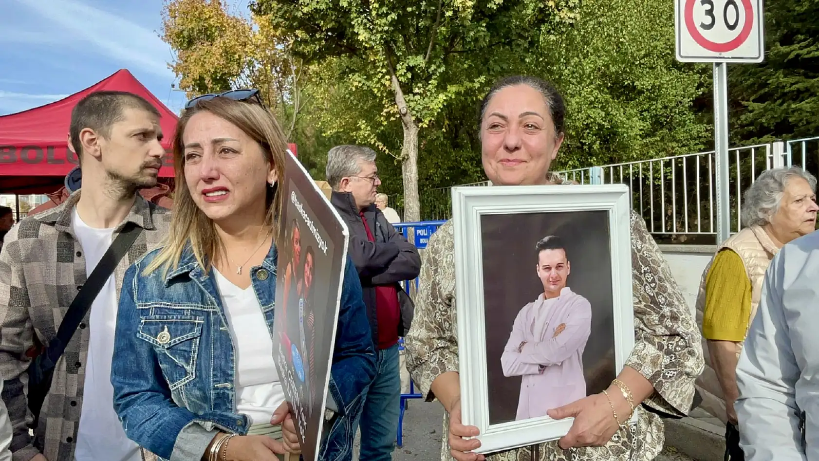 Otel yangını faciasında mahkeme kararı