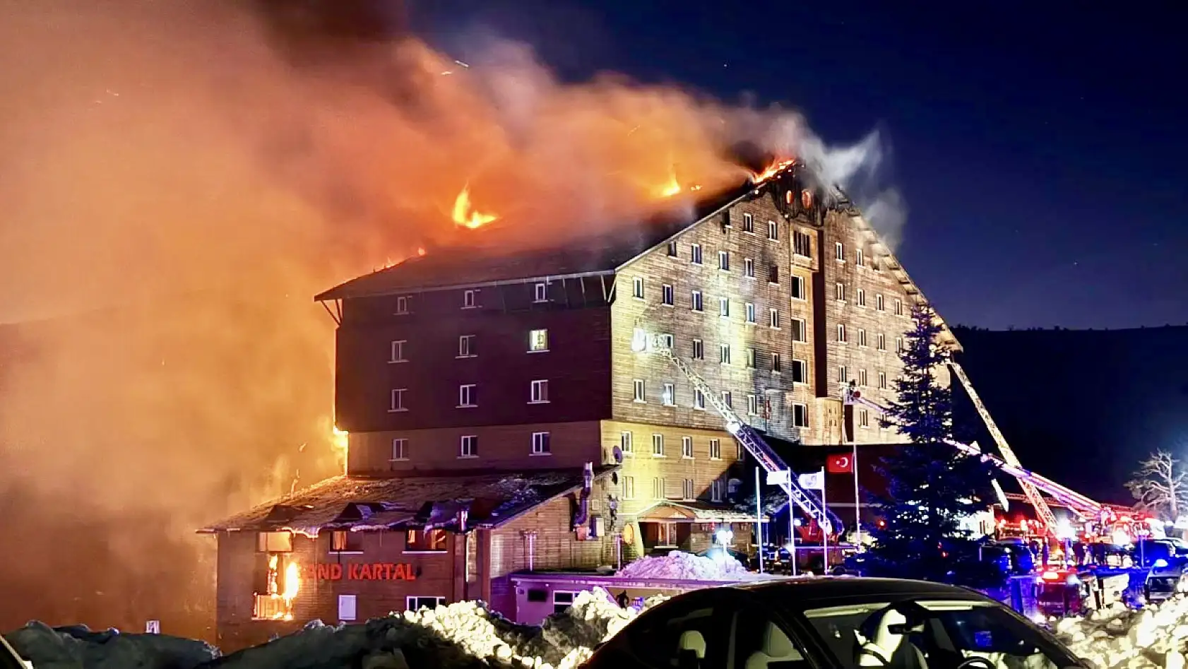 Otel yangını faciasında mahkeme kararı