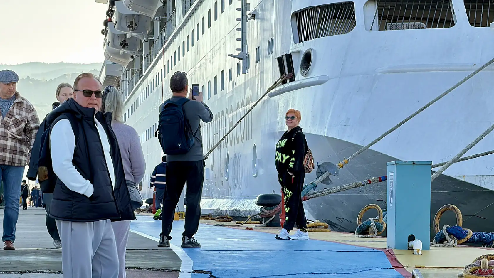 Astoria Grande yine dolup taştı