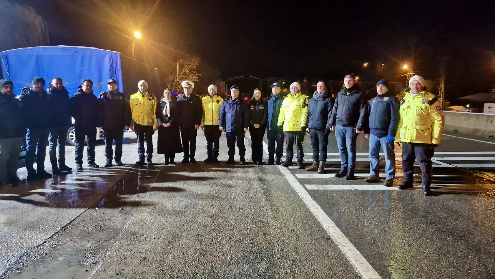 Vali Arslan yılın son uygulamasını yaptı