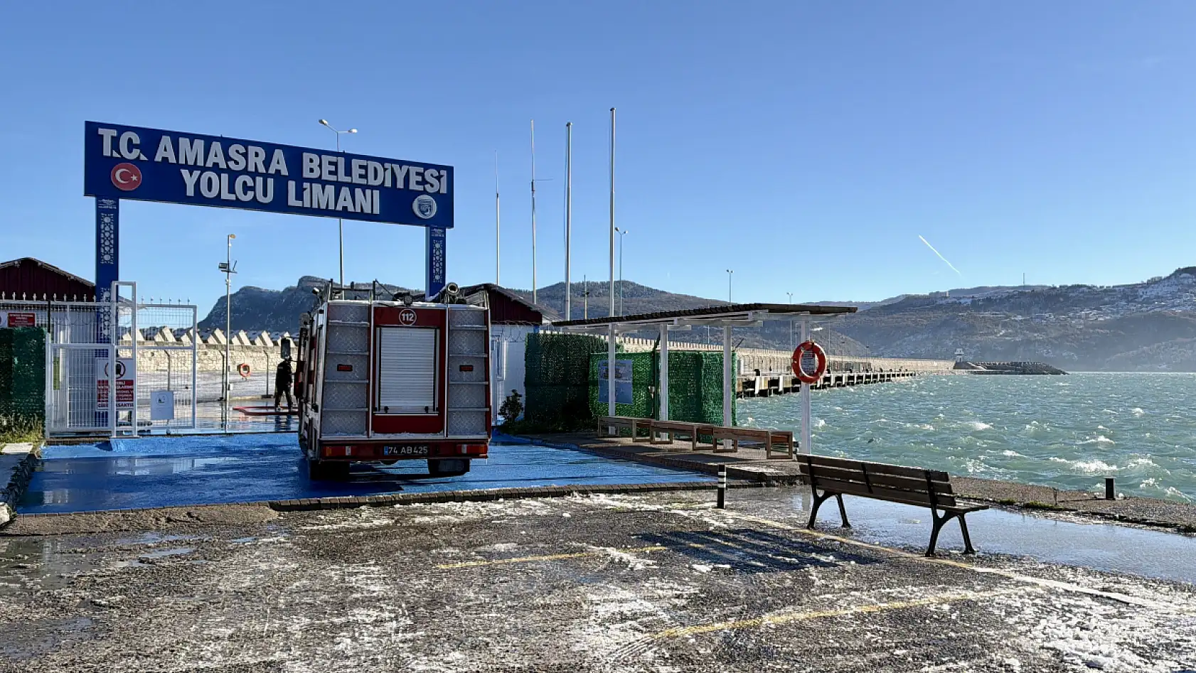 Astoria Grande, limana yanaşamadı