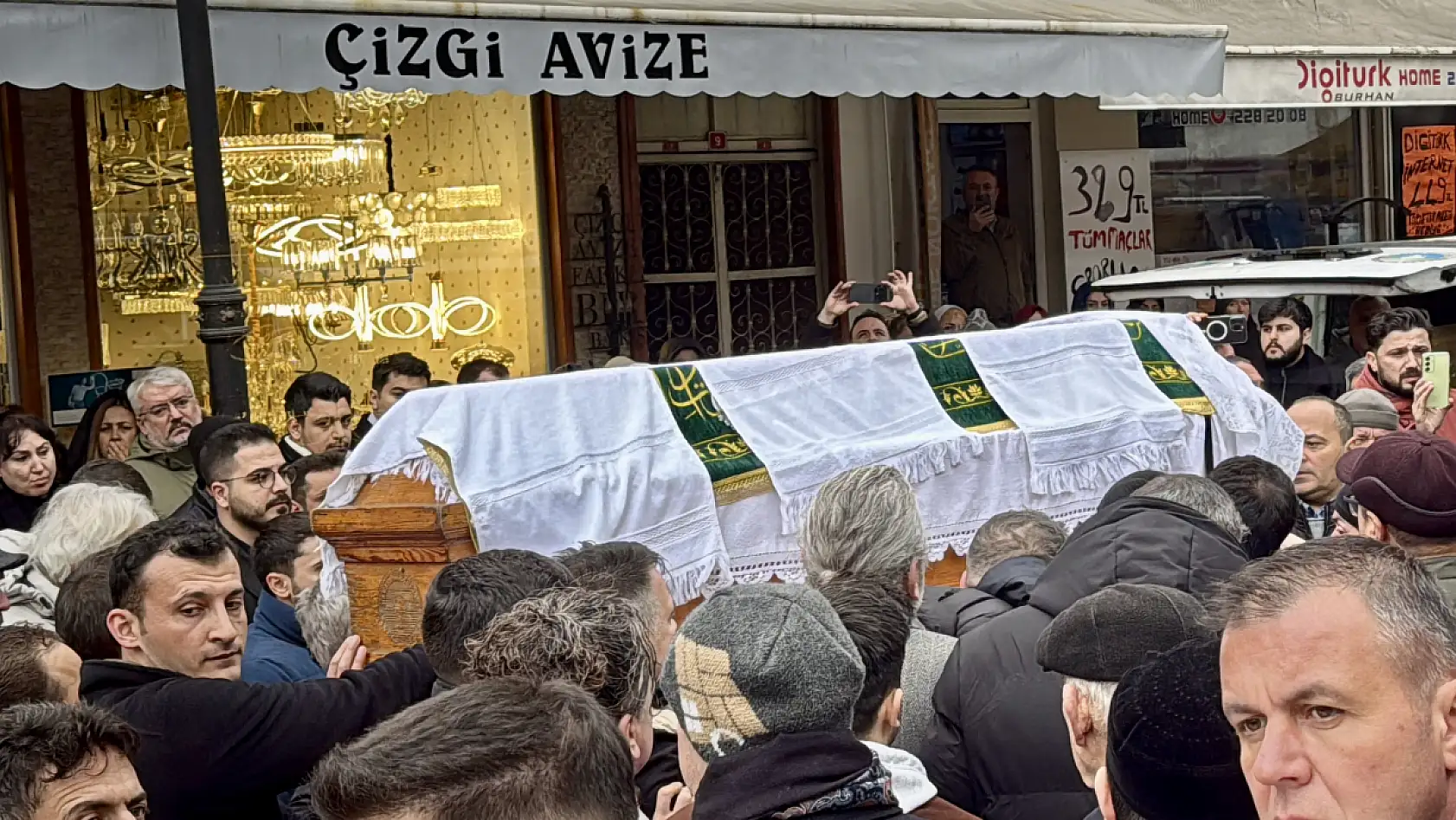 'Babası 'Atlama kızım' dedi, yürekler parçalandı'