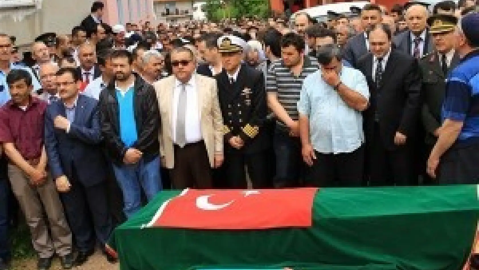 ARITLI MADENCİ GÖZYAŞLARI ARSINDA DEFNEDİLDİ