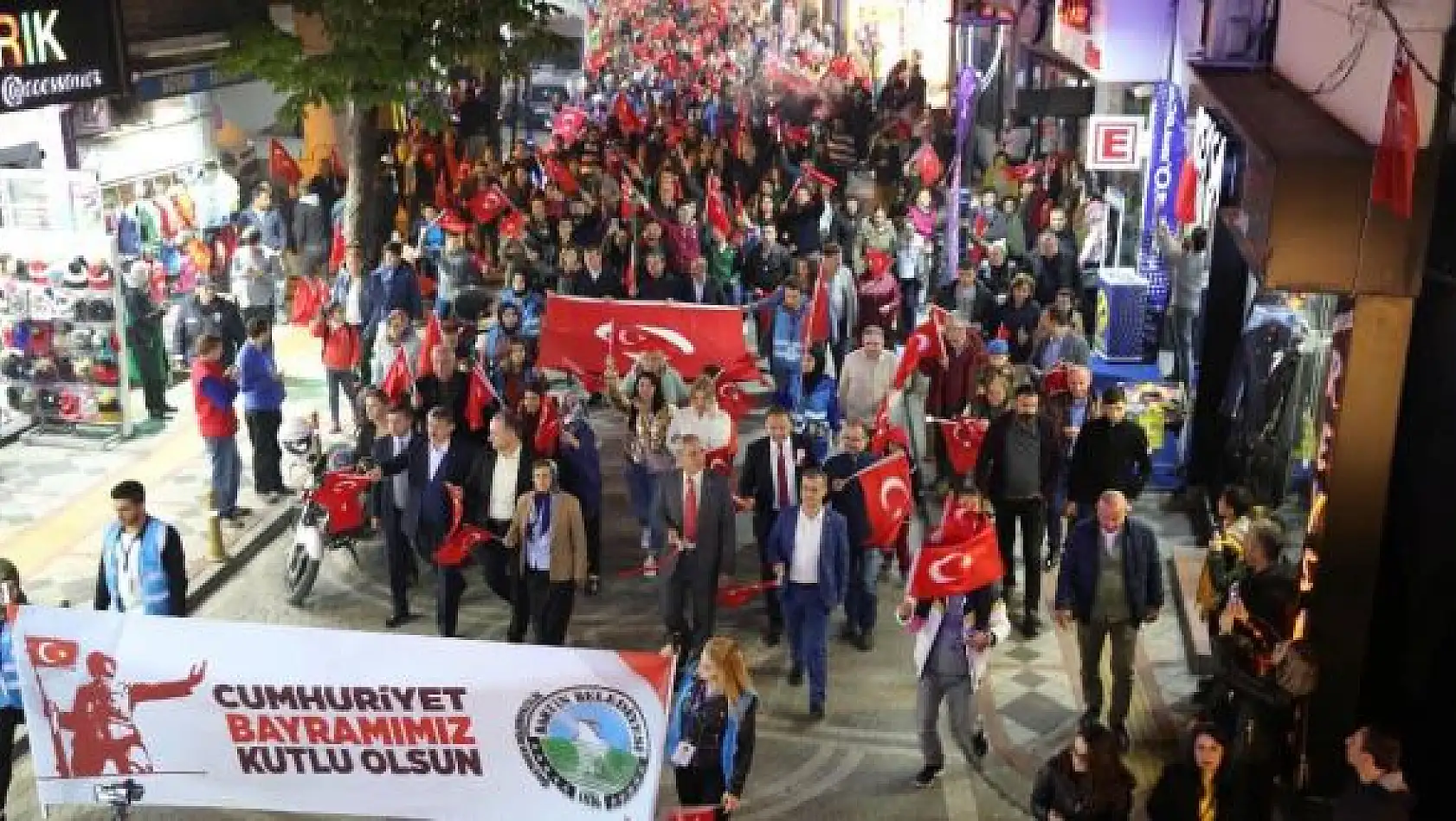Bartın sokaklarında muhteşem coşku