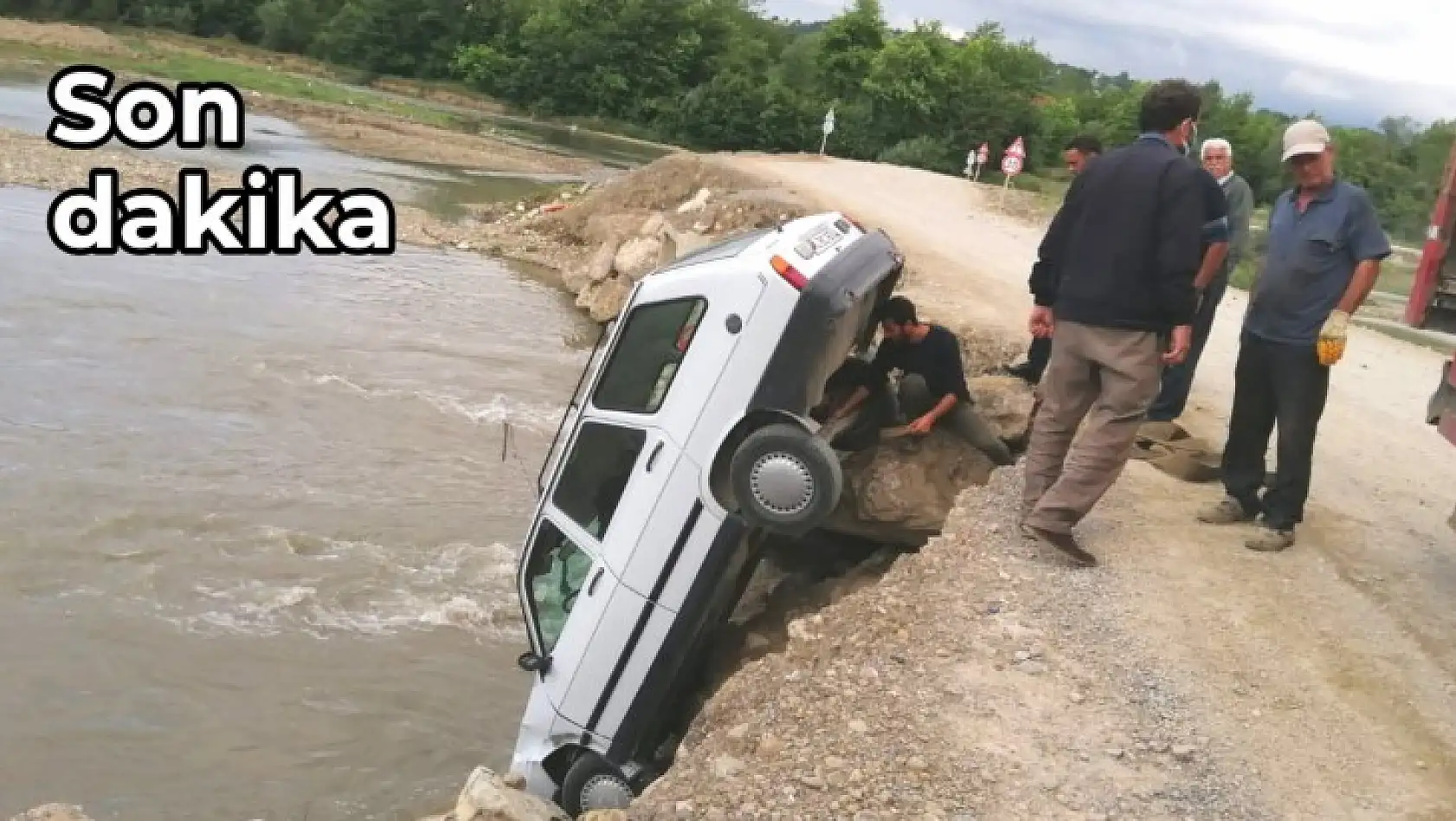 Dolgu yolda ilginç kaza