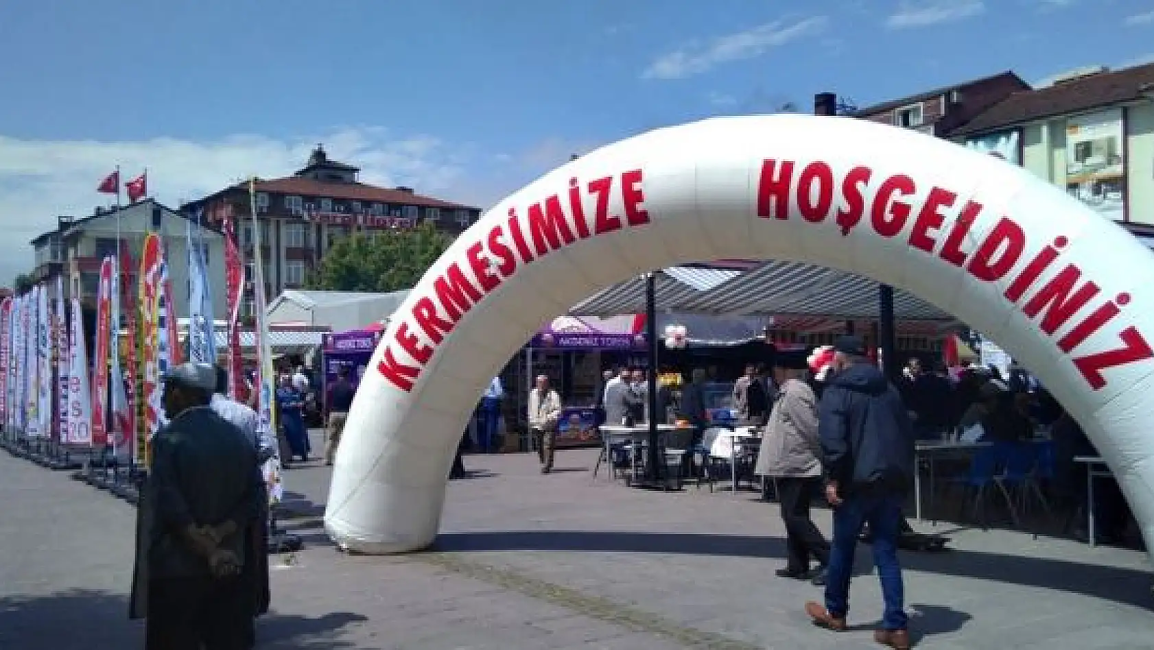Hayır Çarşısı dualarla açıldı