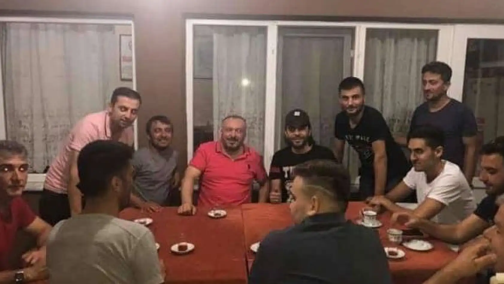 İsmail YK Bartın'a geldi