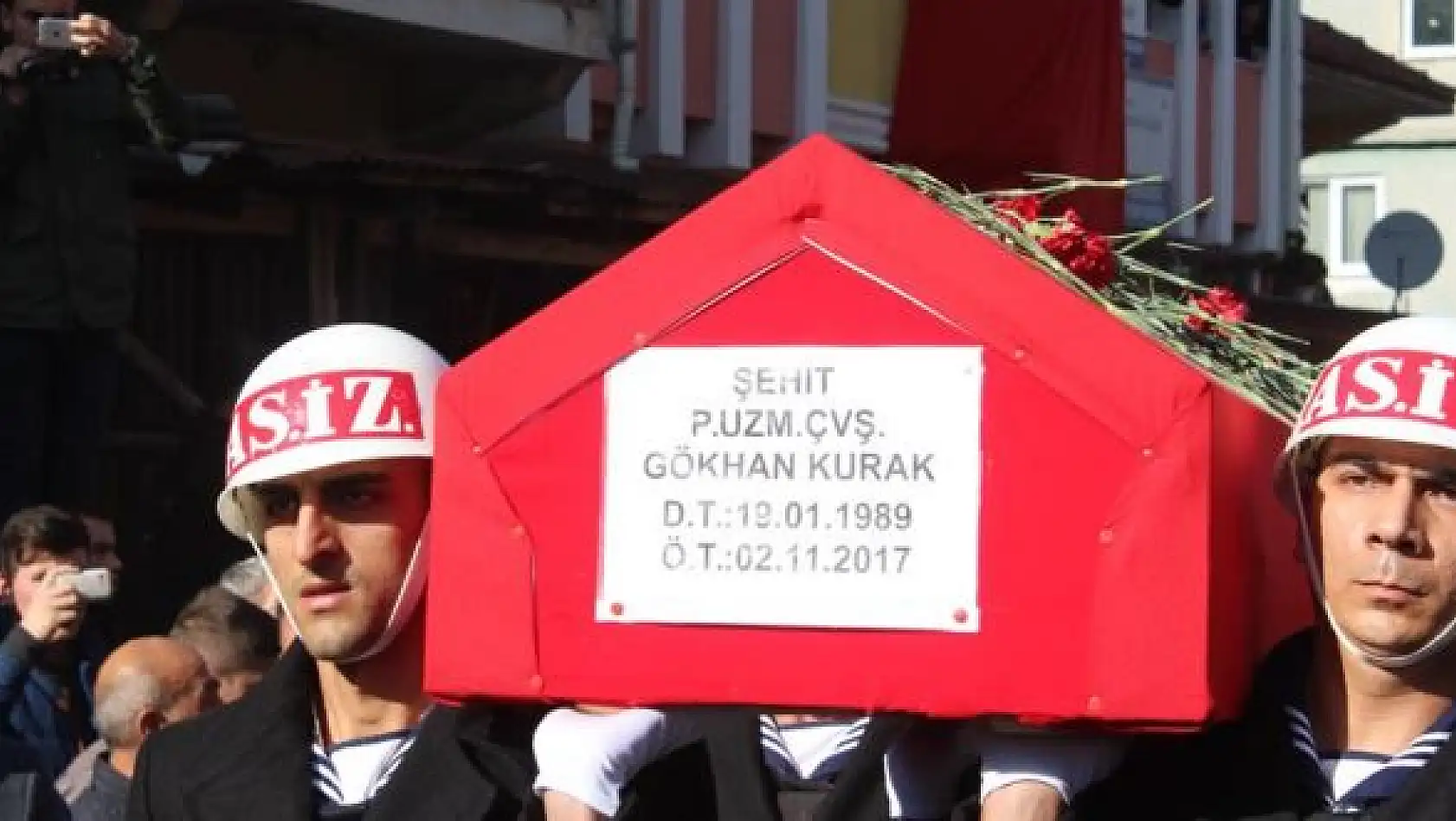 Şehit Gökhan Kurak dualarla uğurlandı