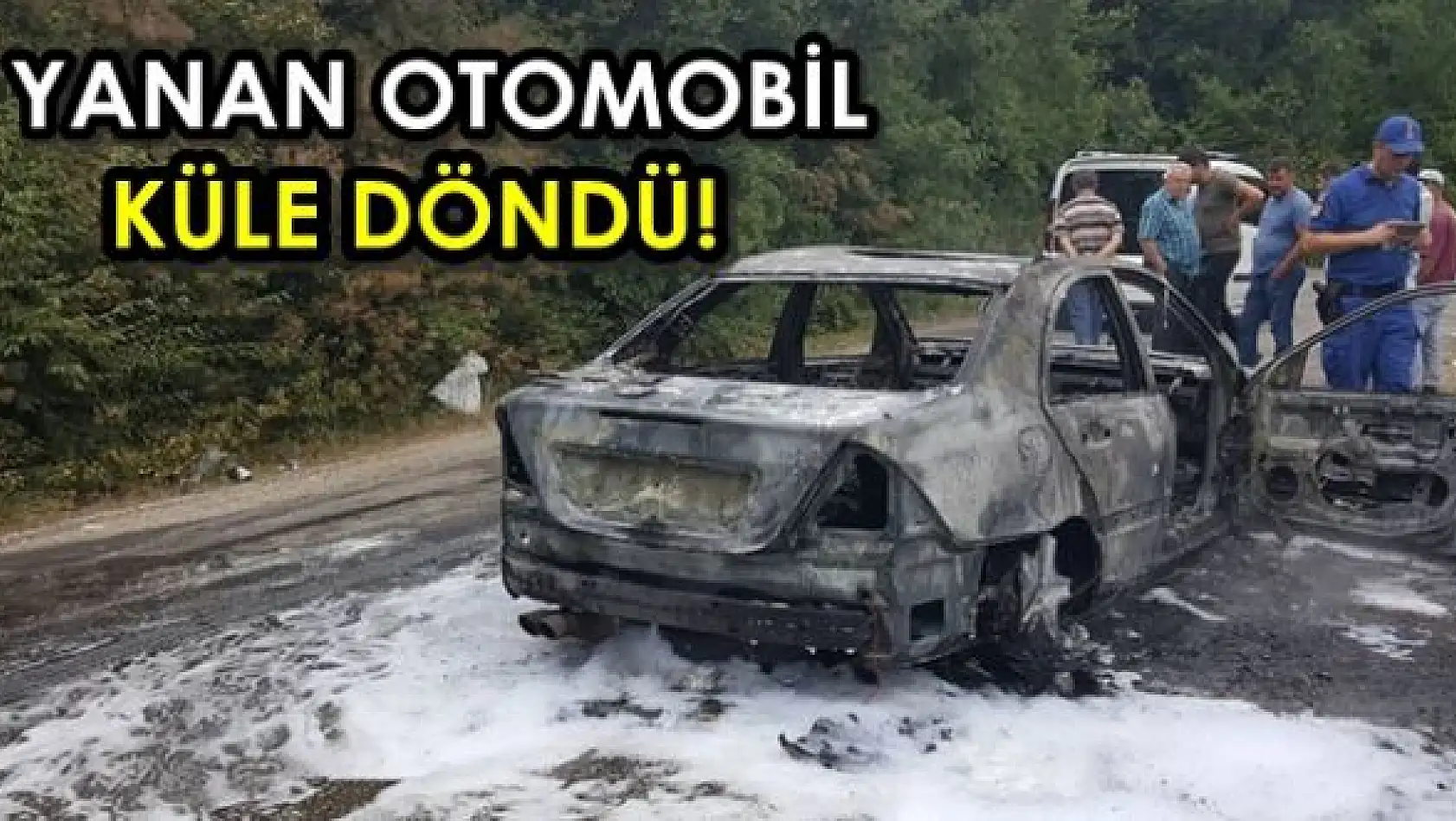 Yanan Otomobil Küle Döndü