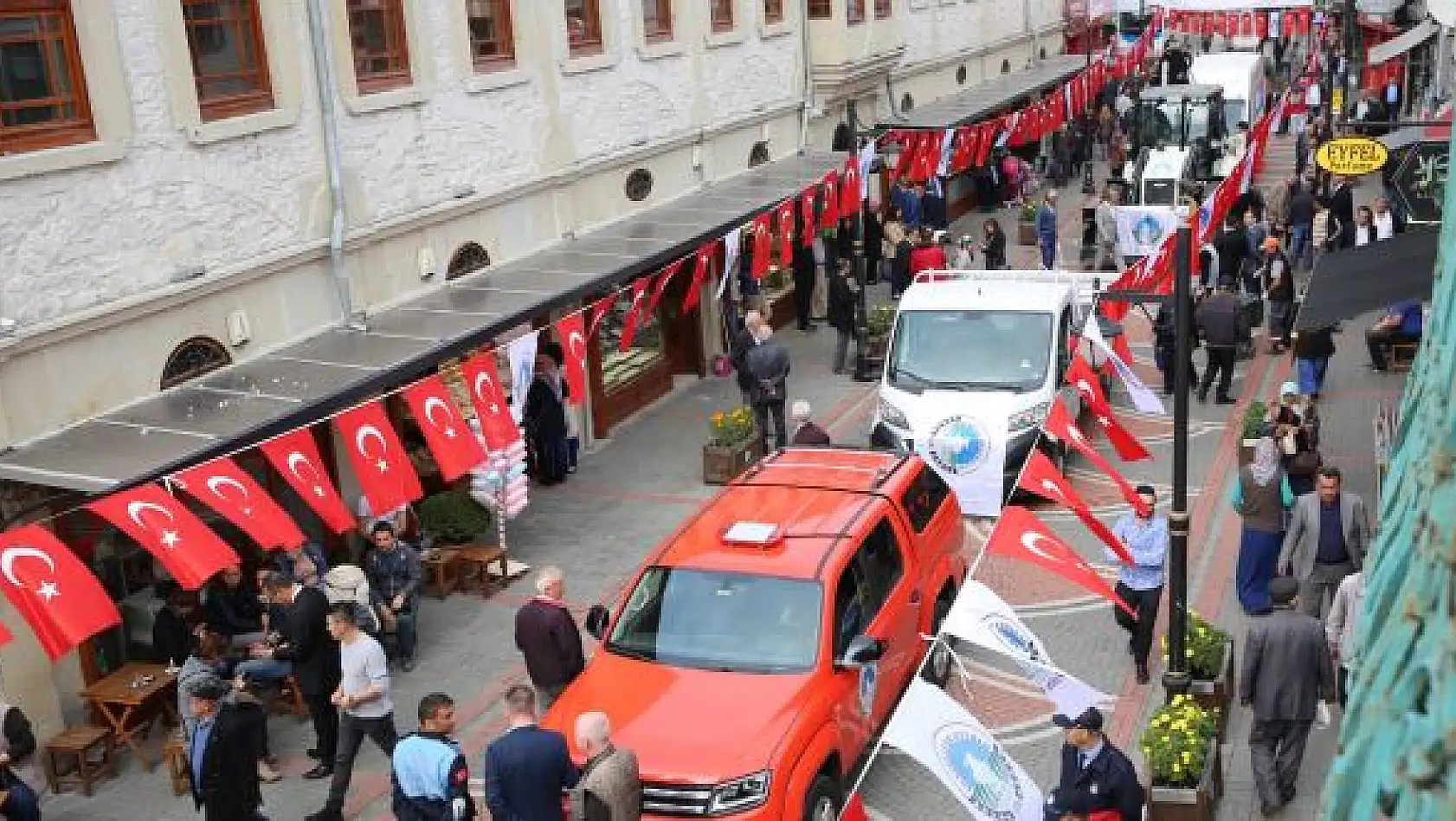 Yeni alınan araçlar tanıtıldı