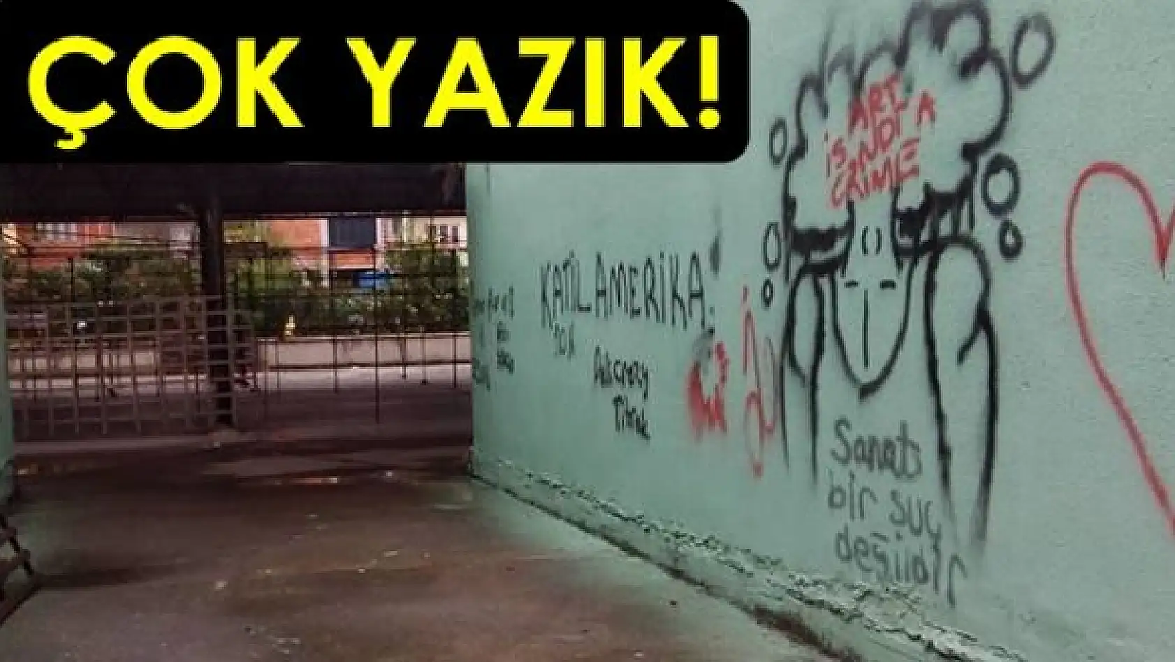 Yeni boyanan duvarları ne hale getirdiler!