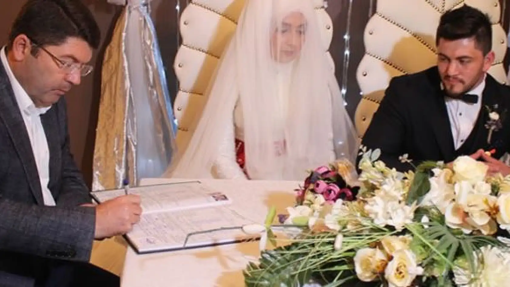 Yılmaz Tunç nikah şahidi oldu