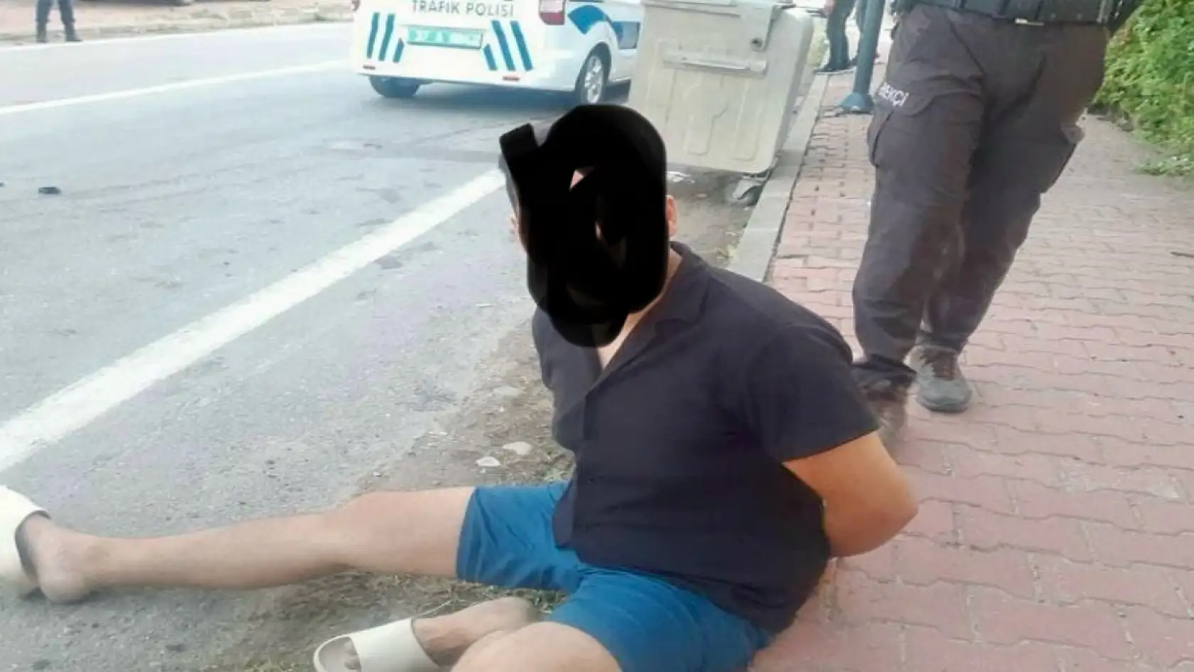 Silahlı saldırı kamerada